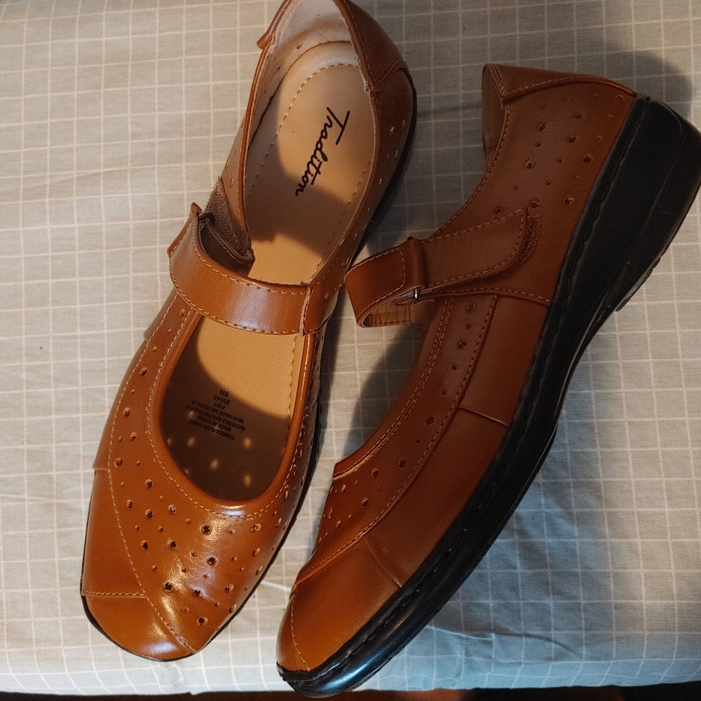 Retro Mary Janes